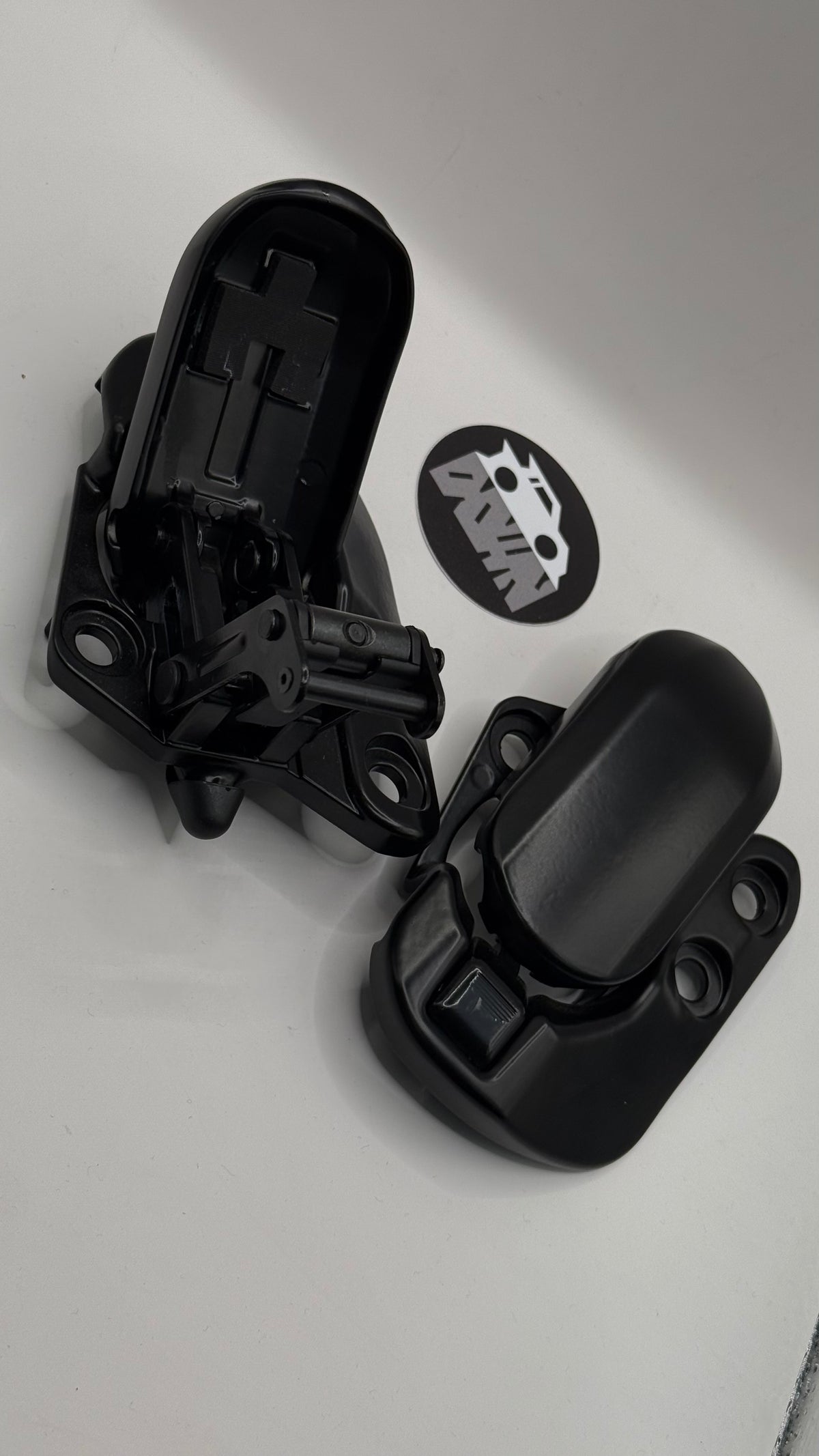 Mazda MX-5 NA/NB Soft Top & Hardtop Front Latch Set