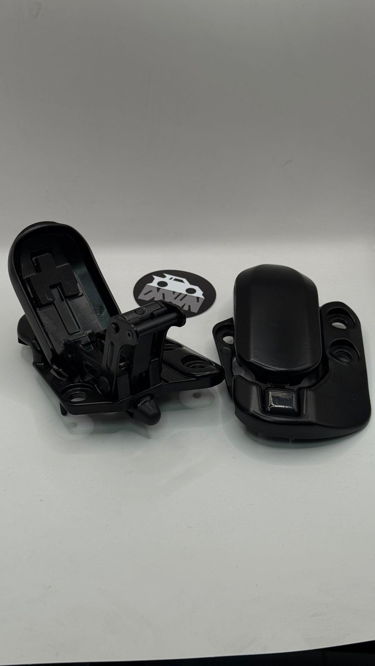 Mazda MX-5 NA/NB Soft Top & Hardtop Front Latch Set