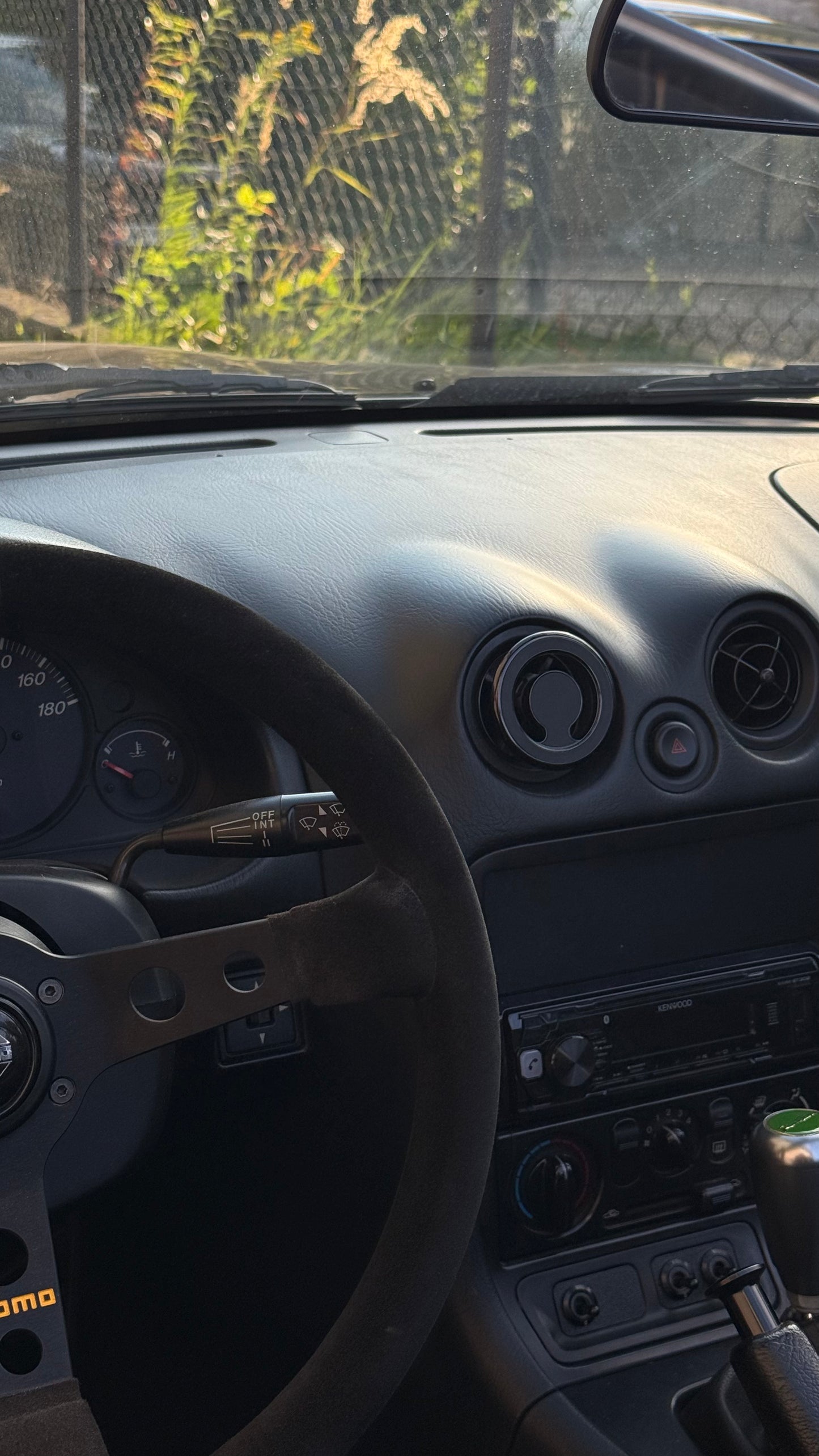 MagSafe Magnetic Phone Mount for Mazda MX-5 NA/NB – Air Vent Holder