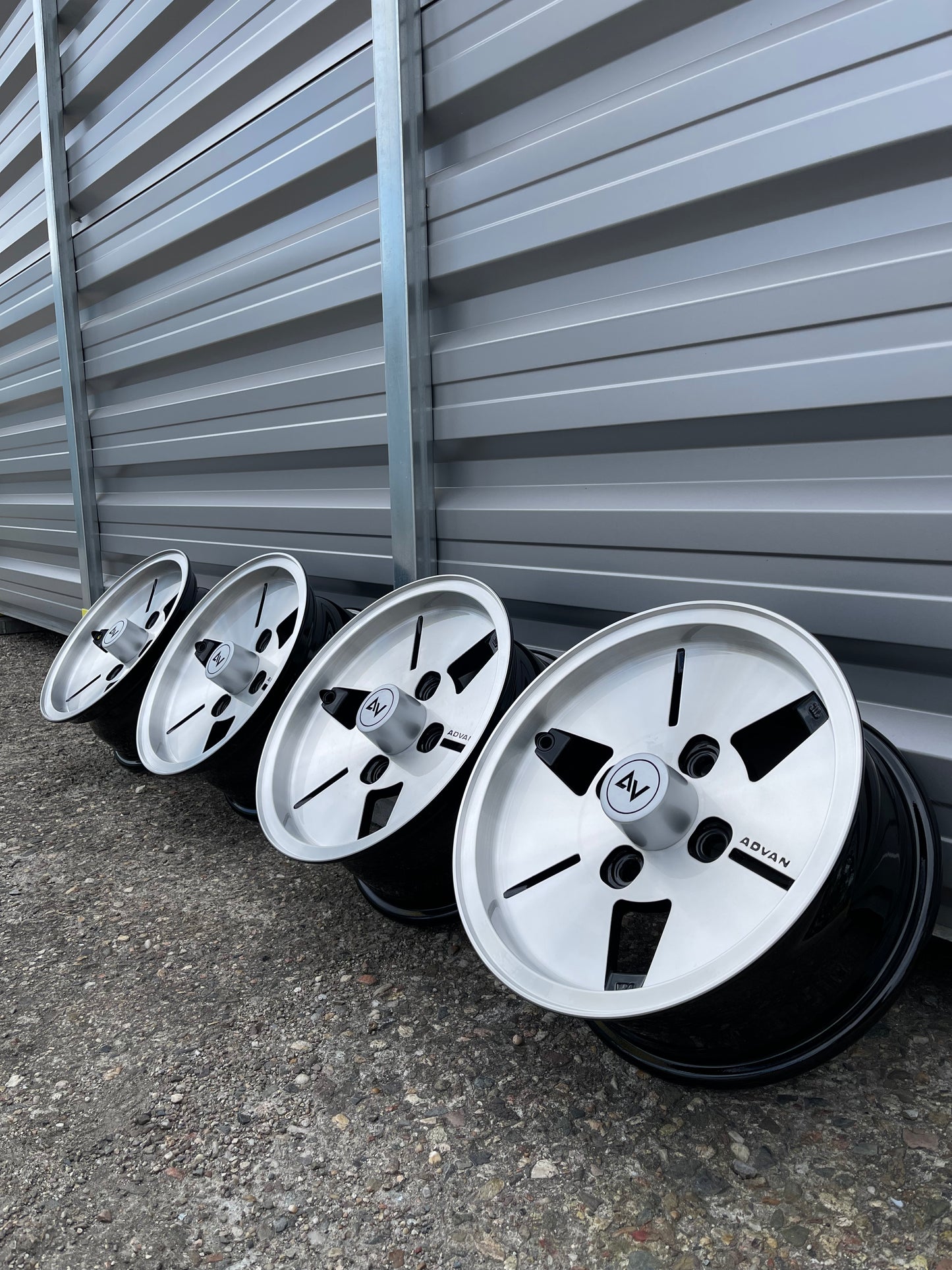 ADVAN ADA 14x6.5j 4x114,3