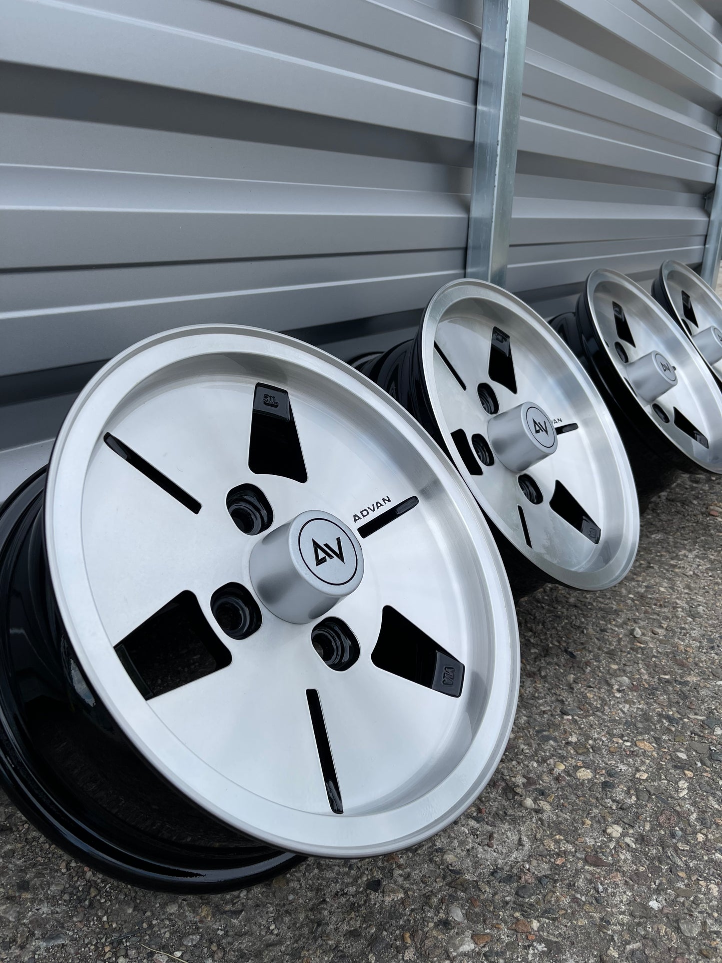 ADVAN ADA 14x6.5j 4x114,3